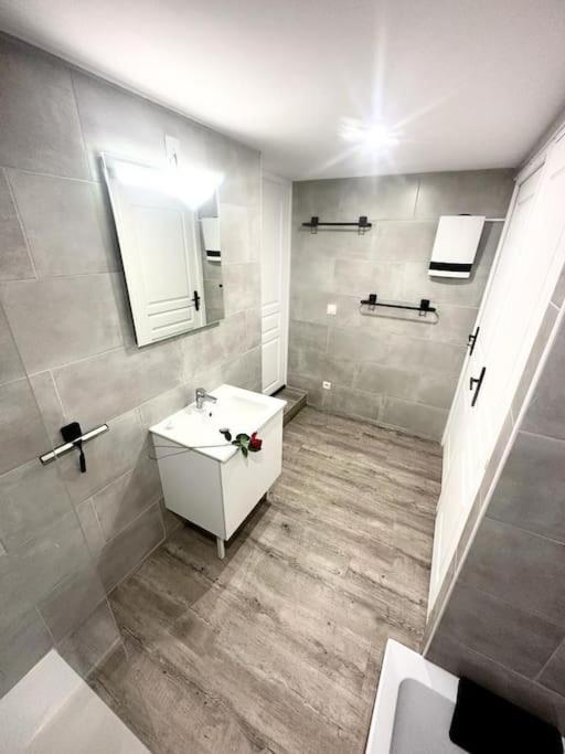 L'Evasion - Climatise - Jardin - Plage - Jacuzzi Perpignan Kültér fotó